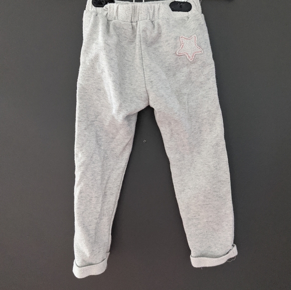 Grey sweatpants/joggers with drawstring and star - Picture 2 of 4